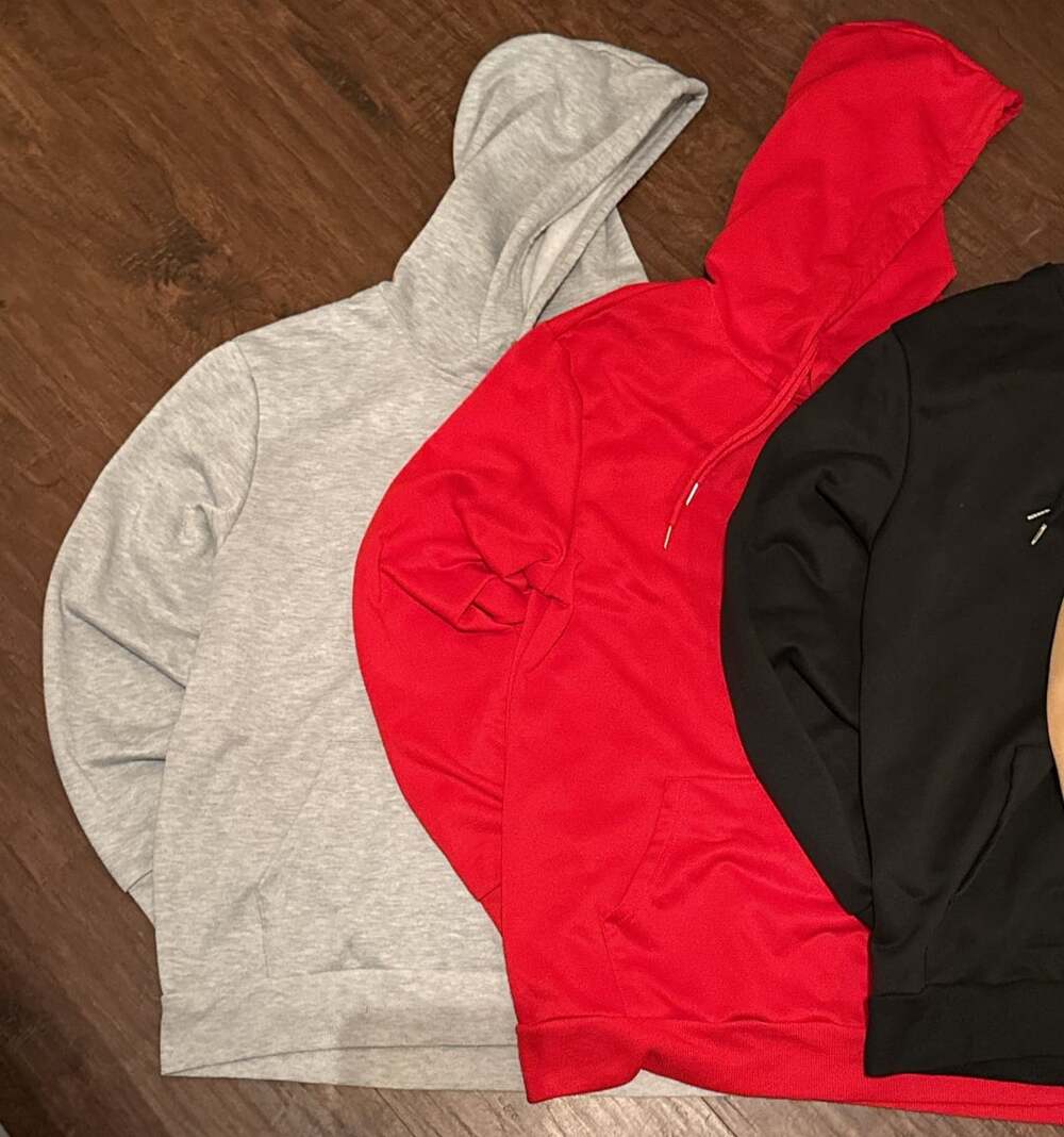 (6 PCS) Pullover Hoodies Size Large Multicolor Fleeces
